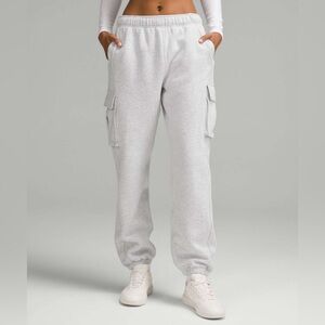Lululemon mid-rise oversized scuba cargo jogger